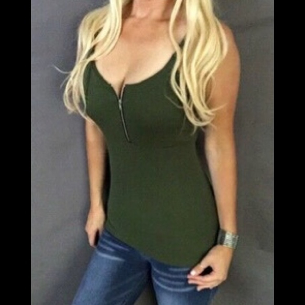Olive Zipper Scoop Neck Sleeveless Cami Tank Top